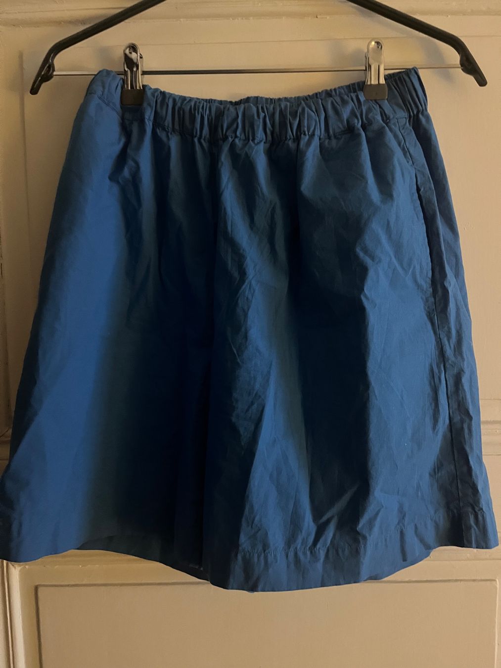 Pantalons: Shorts Léon &Harper bleu taille 1 / S – D'occasion à Genève par Paradis_Vintage