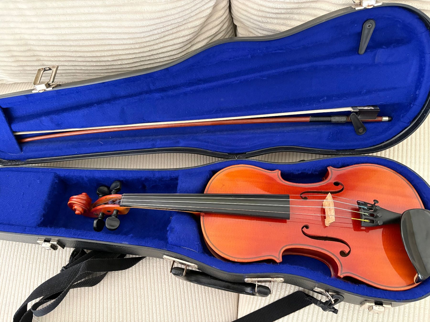 Musikinstrumente: 3/4 Geige / Violine – Gebraucht aus Belfaux von leron