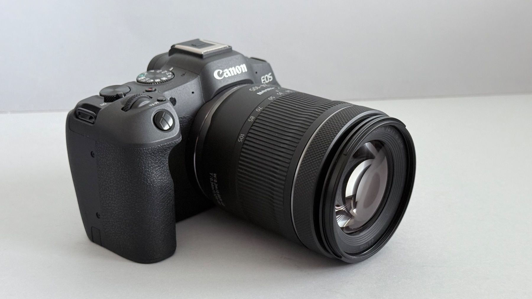 Canon Kamera: CANON EOS R8 & RF 24-105mm 4-7.1 IS STM – Gebraucht aus Sisseln AG von BigOllie 1