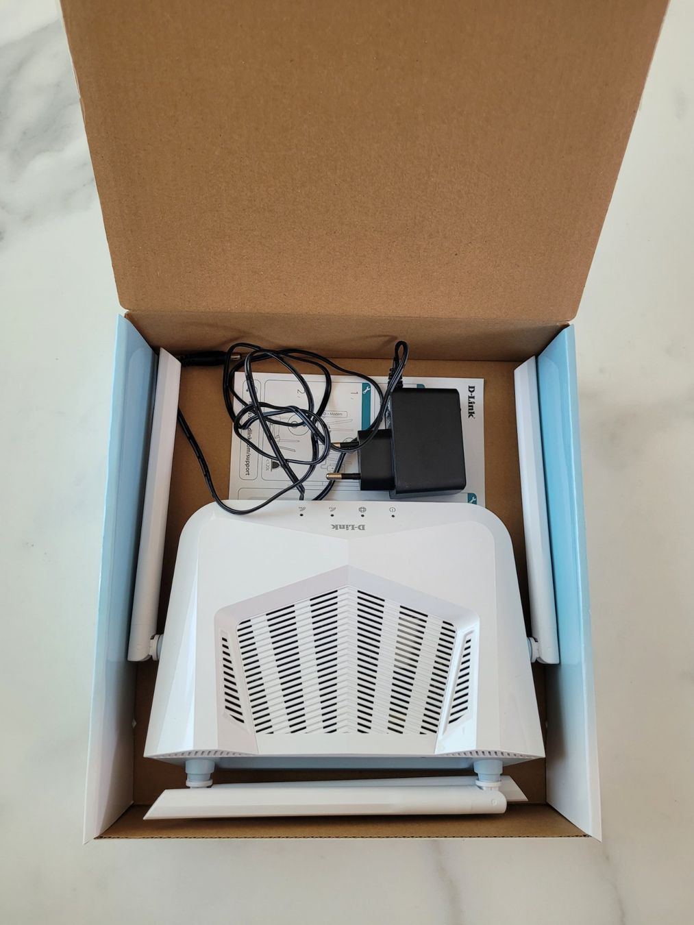 Dlink Modem & Router: D-Link EAGLEPRO AI AX1500 Smart Router R15 – Nuovo (secondo la descrizione) da Ostermundigen venduto da Fritsch 1