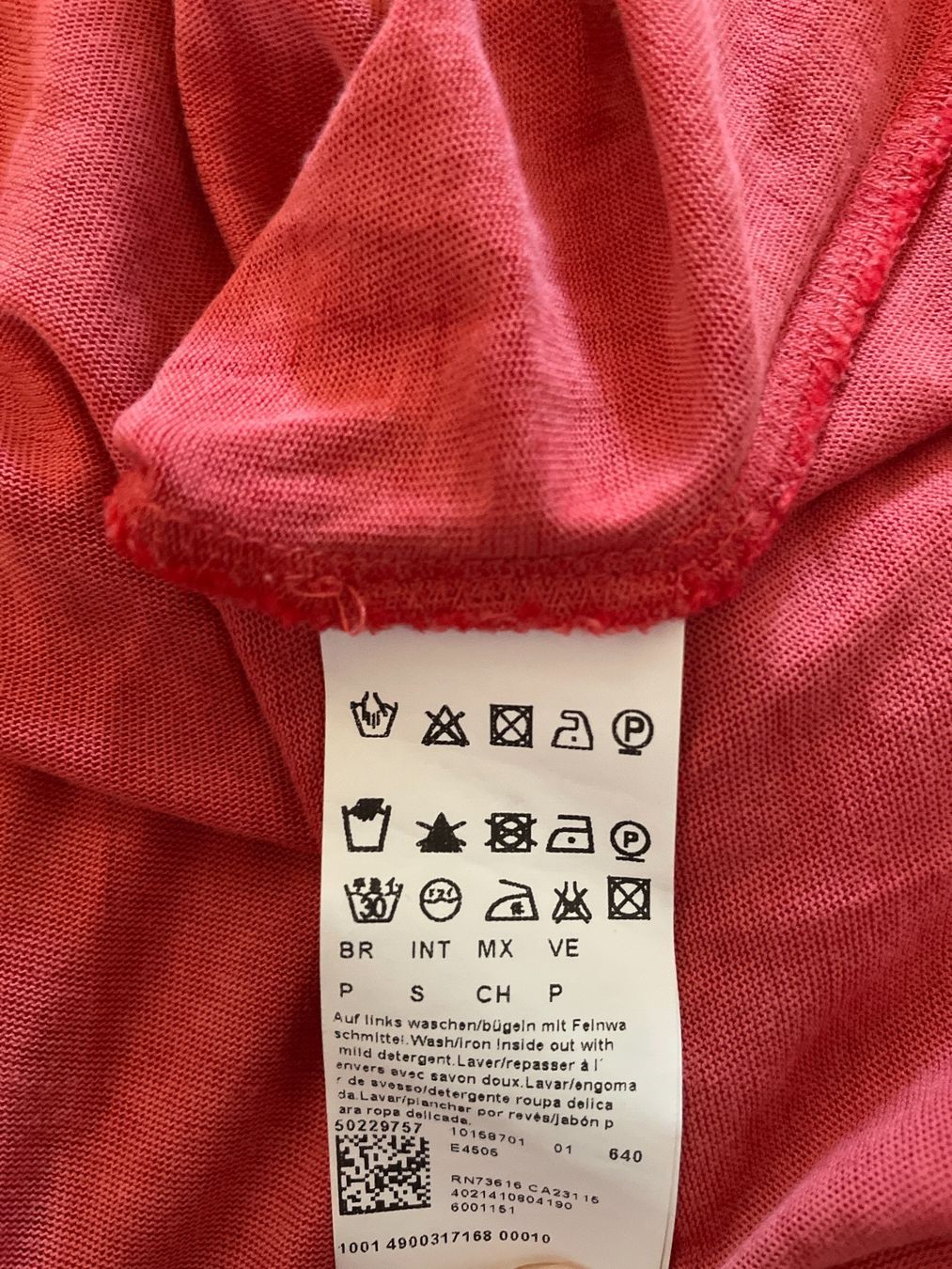 Hugo Boss Blusen: Hugoboss Bluse/ T-Shirt rot M – Gebraucht aus St.Gallen von maierm01 2
