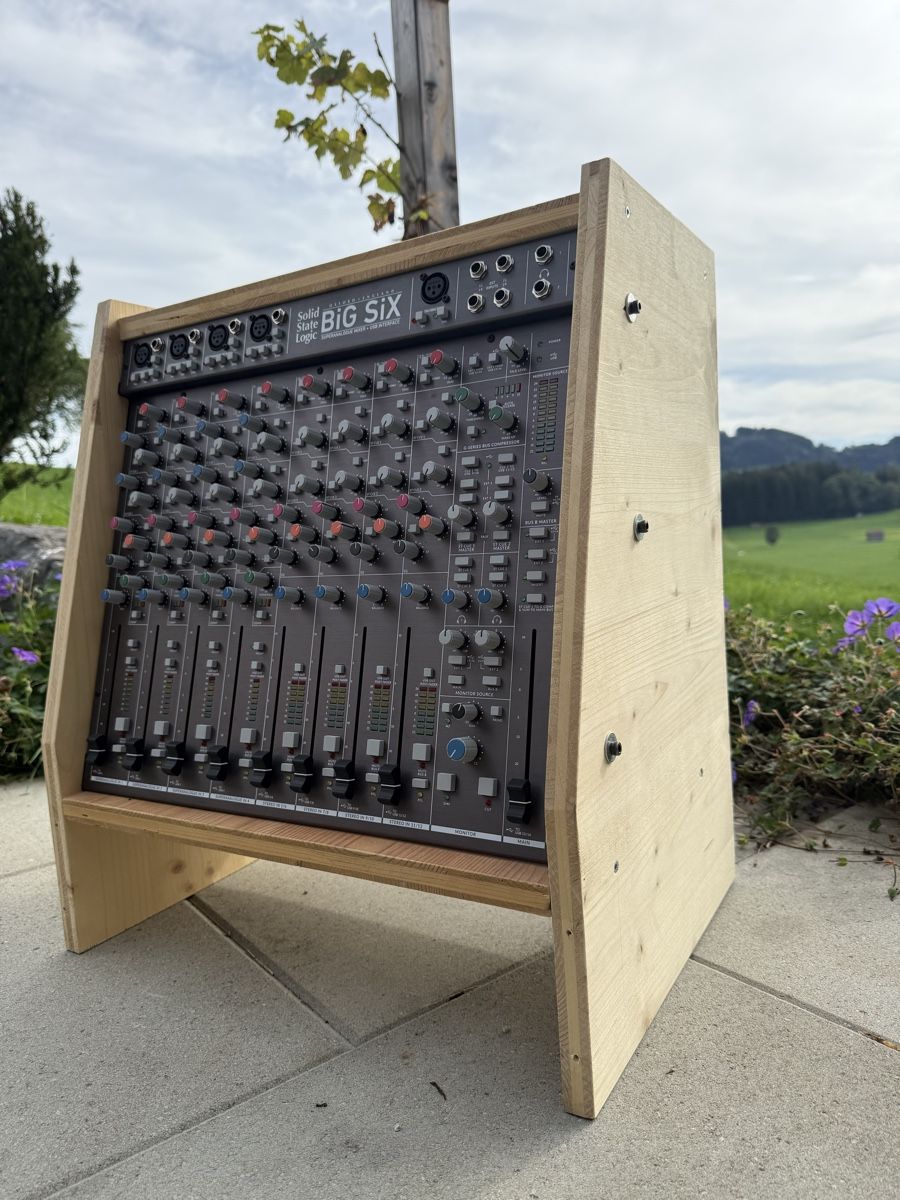 Solid State Logic Console di mixaggio: SSL BiG SiX Analog Mischpult Audio Interface – Usato da Oberegg venduto da glennius94 2