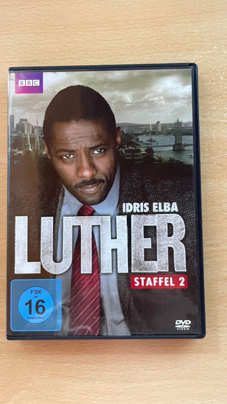 Tutti i DVDs: Luther - Staffel 2 – Usato da Glattfelden venduto da cybermaxx