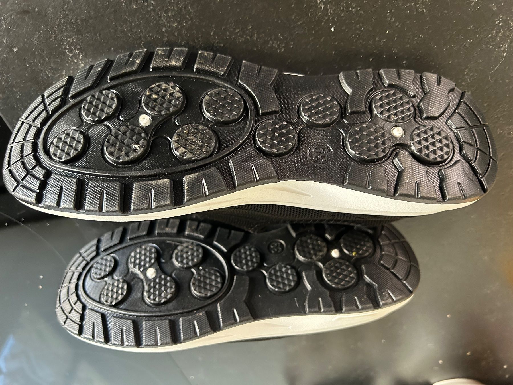 Scarpe da donna: Damenschuhe Schwarz Gr. 39 – Nuovo (secondo la descrizione) da Obergösgen venduto da Andre118 1