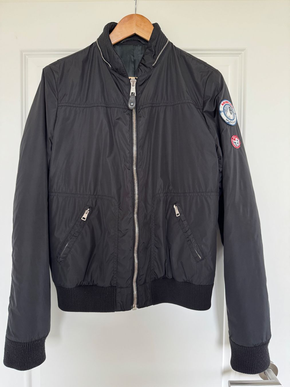 Balenciaga Giacche: Rare bombers noire Balenciaga – Usato da giffers venduto da sev_c9x9 2