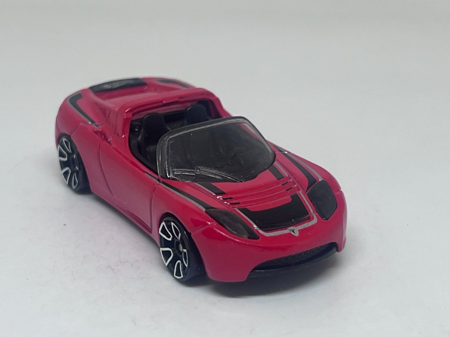 Hot Wheels Modellini d'auto: Hot Wheels 2008 Tesla Roadster #174 – Usato da Wildegg venduto da LaaBoutique