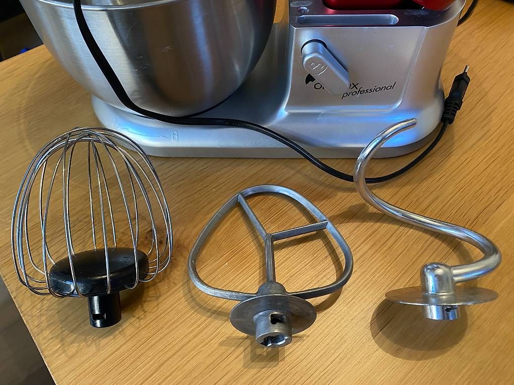 Elettrodomestici da cucina: Küchenmaschine – Usato da Luzern venduto da Mjoss3 3