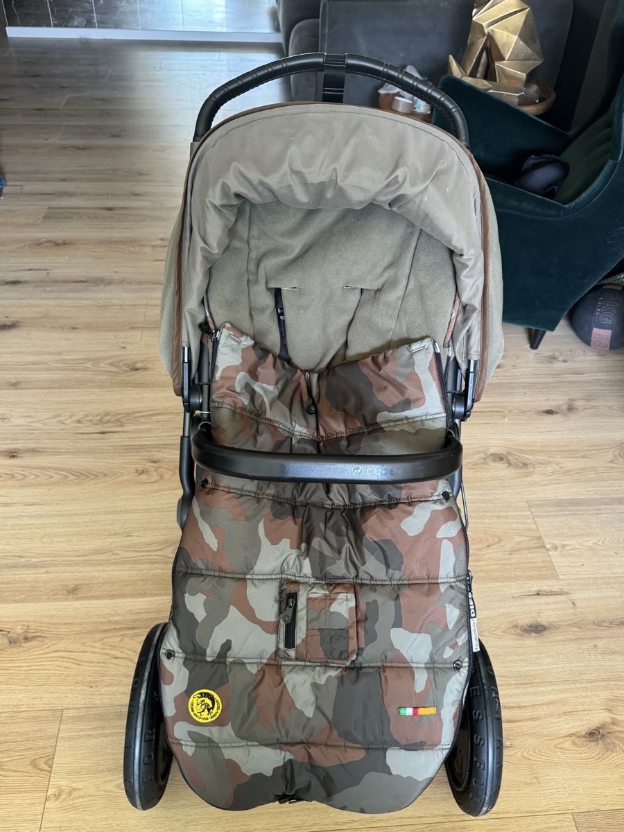 Bugaboo Carrozzine: Poussette Bugaboo Caméléon 3 - Édition limité Diesel – Usato da Meyrin venduto da Sabrina310316 9