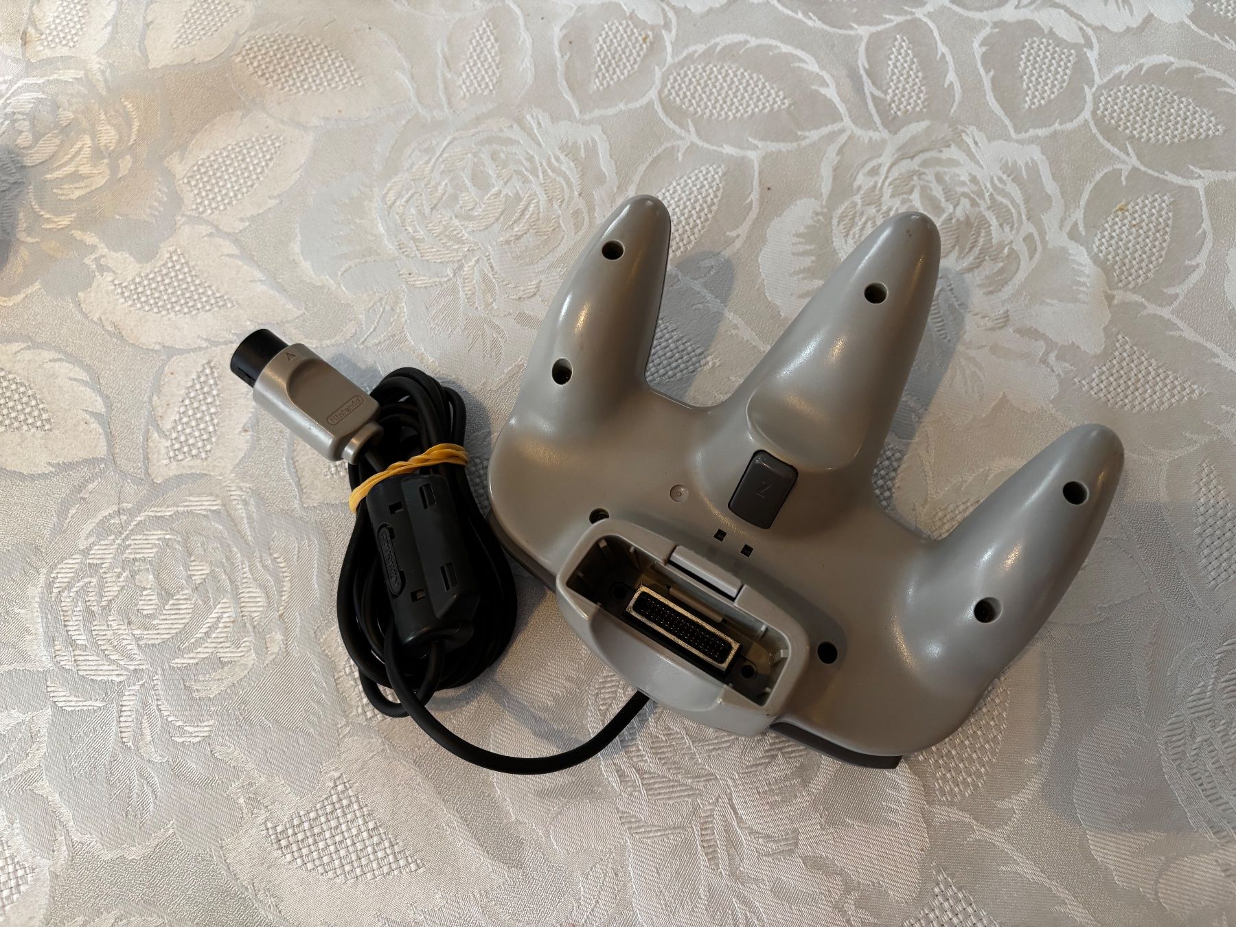 Controller: Original Nintendo 64 Controller – Usato da Frenkendorf venduto da gelbeZinnie 2