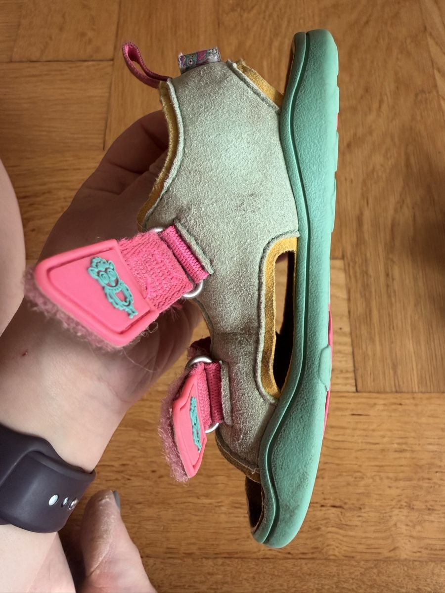 Affenzahn Scarpe per ragazzi: Affenzahn Sandalen Gr 24 – Usato da Basel venduto da Aiuola 1