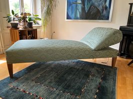 Chaiselongue / Sofa