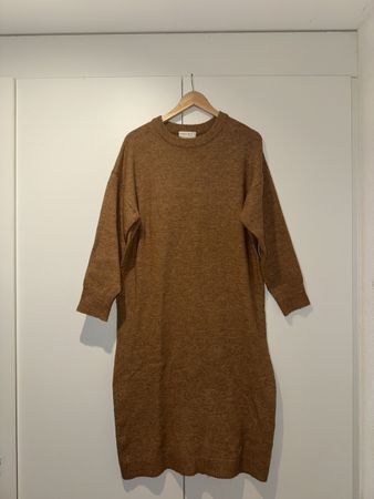 Robe pull maille marron coupe longue bon état