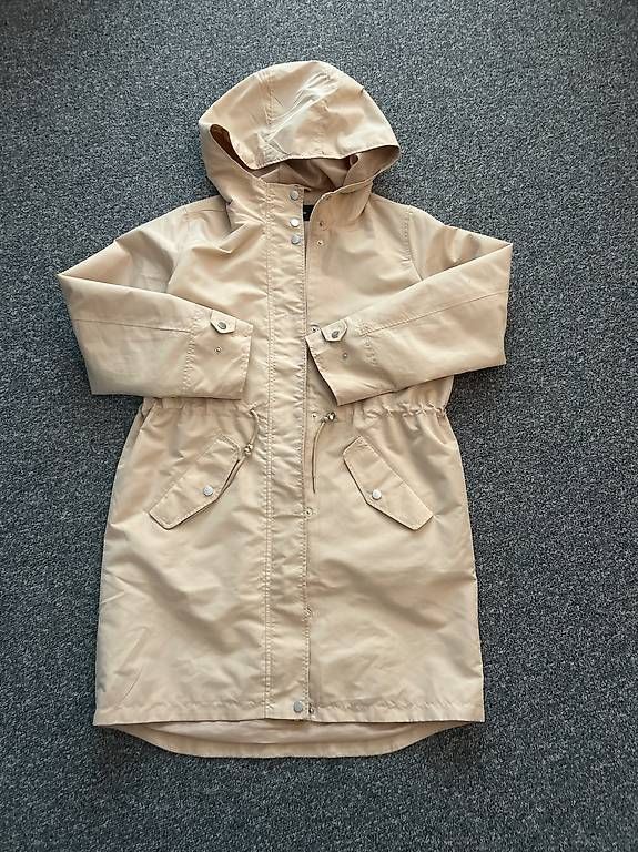 Vero Moda Giacche: Lange leichte Jacke von Vero Moda Grösse S – Usato da Erlinsbach SO venduto da hallon480