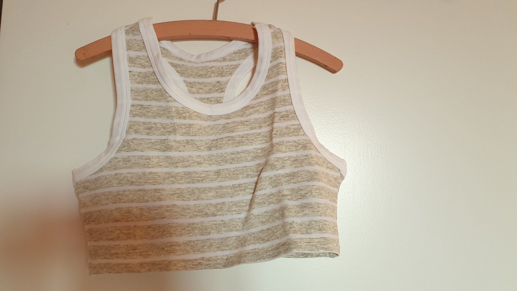 Top: Top-Bustier France TU , Acrylic/Elastan – Nuovo (secondo la descrizione) da Biel/Bienne venduto da Bormida64