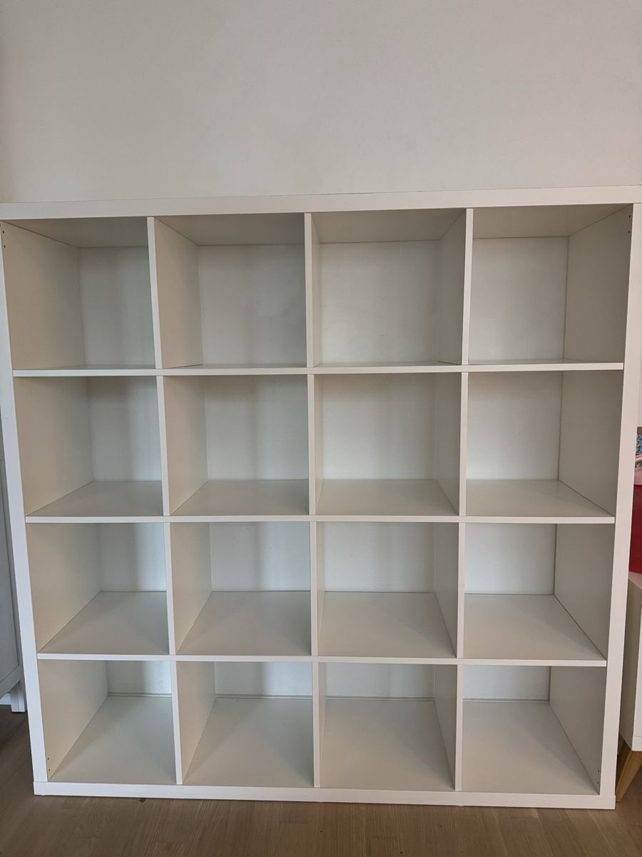 Ikea Scaffali: IKEA KALLAX Regal – Usato da Cham venduto da kat_x9vj 2