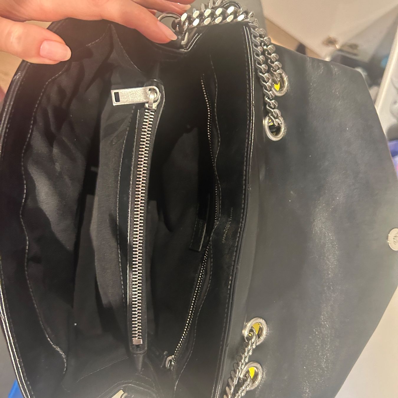 Saint Laurent Borse da donna: Saint Laurent LouLou Medium Bag – Usato da Schaffhausen venduto da missclichy 7