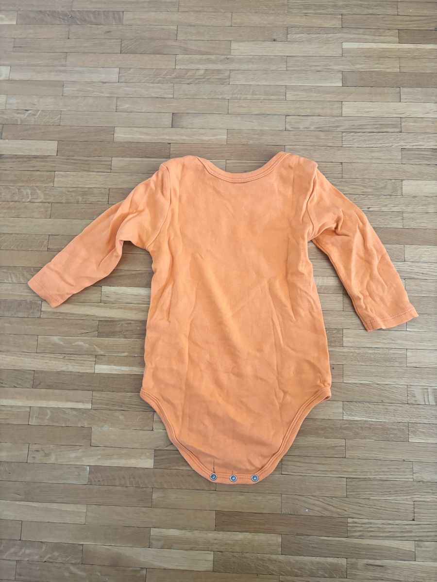 Lotti & Set di vestiti: Pack 2 body bébé Halloween 86cm  – Usato da Chêne-Bougeries venduto da CeliaMate 2