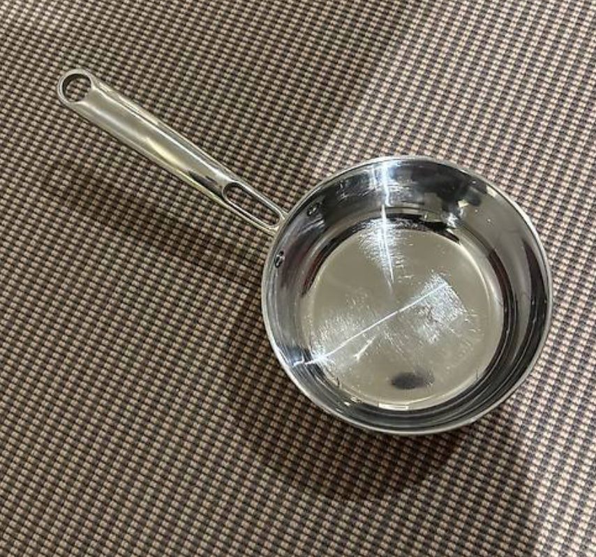 Ikea Pentole: Casserole et/ou sauteuse IKEA – Usato da La Croix (Lutry) venduto da patricia150392 2