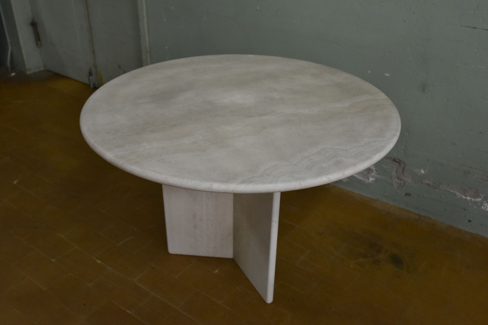Tavoli: Designer Esstisch aus Travertin – Usato da Lichtensteig venduto da Usedinstorecom 1
