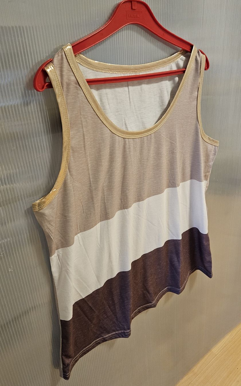 Shein T-shirt: Trägershirt Gr. XL - Shein - Spendenaktion – Nuovo (secondo la descrizione) da Unterkulm venduto da Beljasch 1