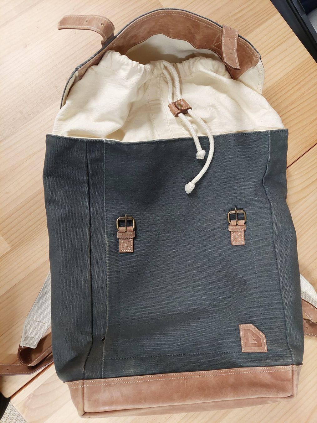 Rucksäcke: stylischer Arniko Backpack – Neu (gemäss Beschreibung) aus Niederweningen von Waltera0 2