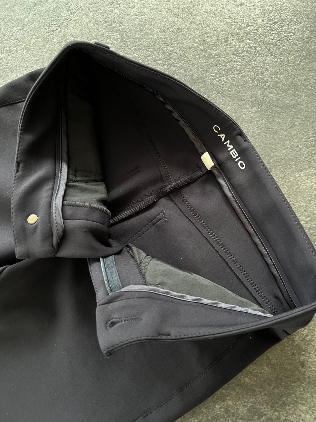 Cambio Pantaloni: CAMBIO Damen-Stretchhose - Größe 34 – Usato da Kilchberg ZH venduto da Ch.C 4