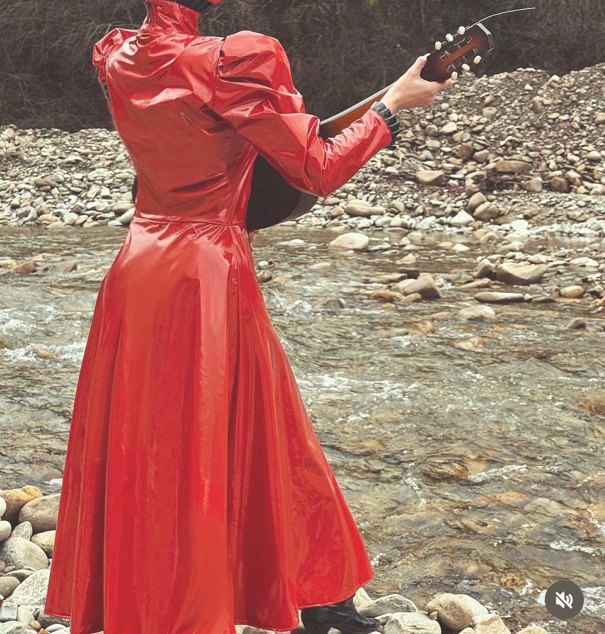 Kleider: Maxi robe rouge imitation latex – Gebraucht aus giffers von sev_c9x9 1