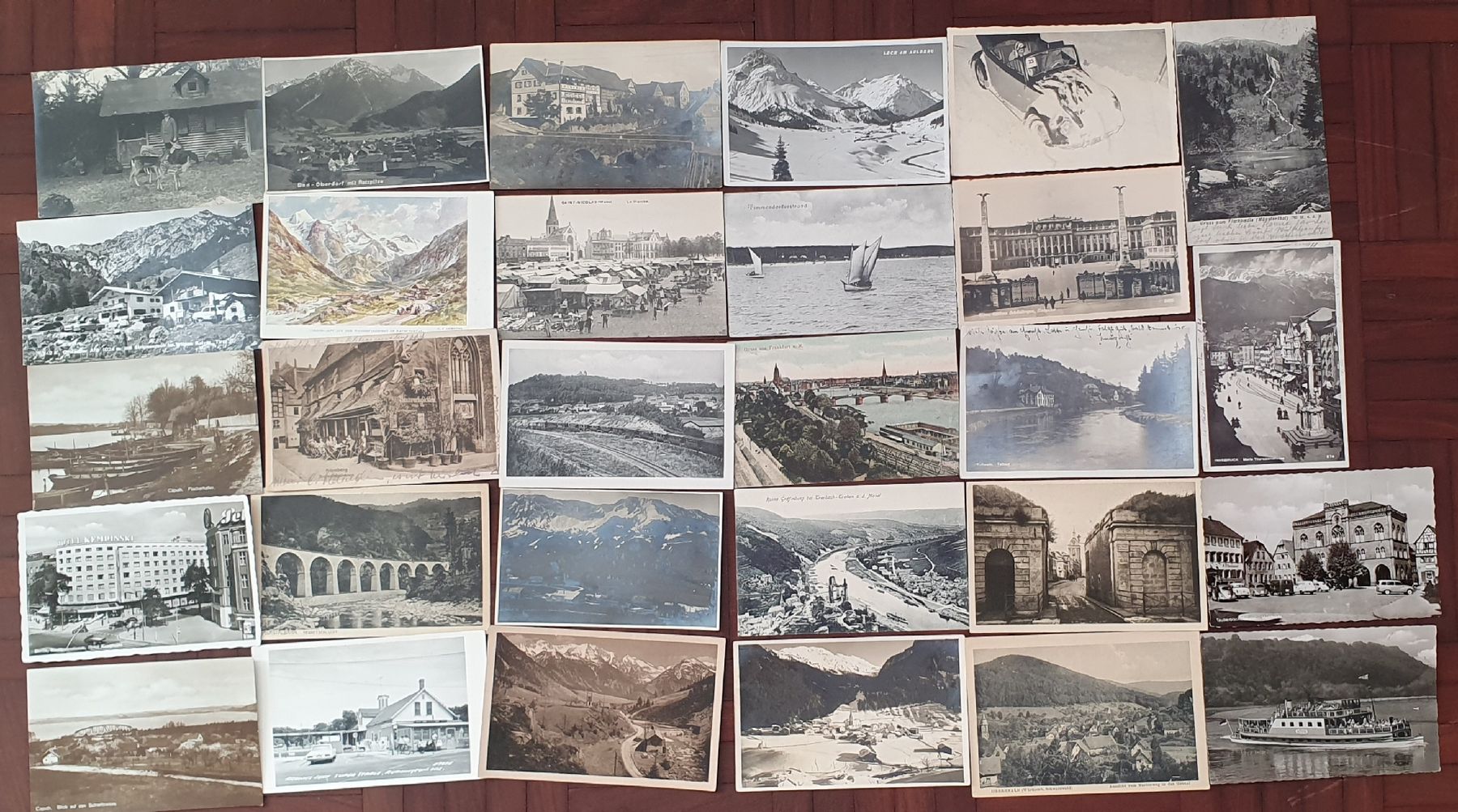 Cartoline postali: Schachtel mit Ansichtskarten und ein Album – Usato da Kreuzlingen venduto da Rschweiz1 1