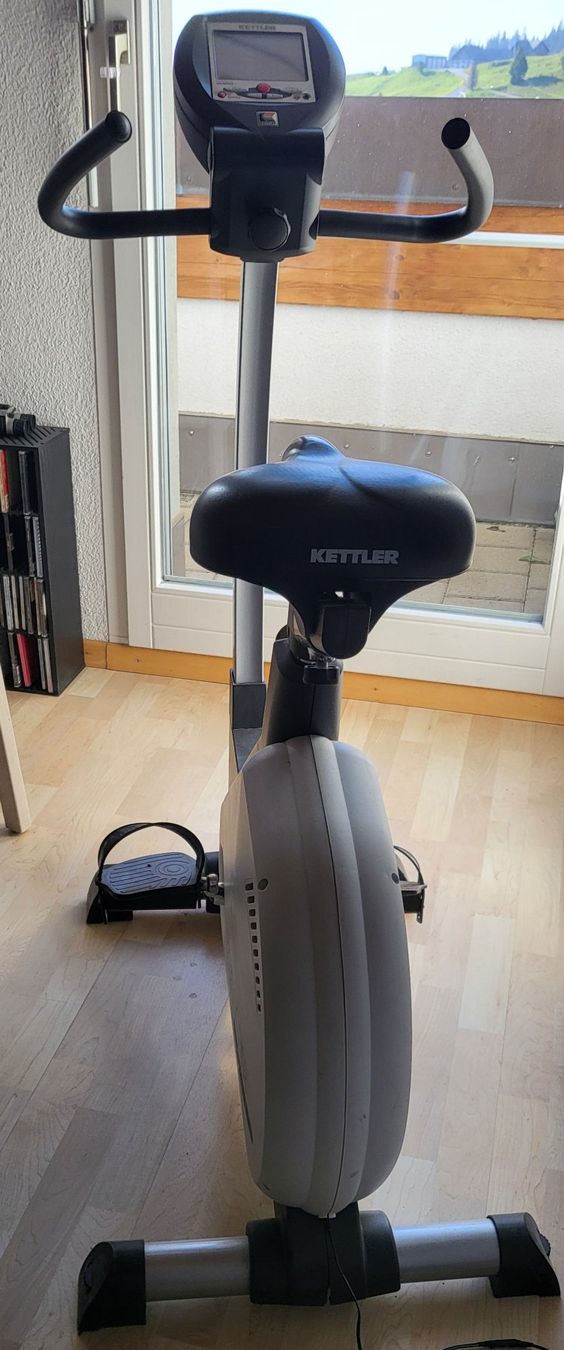 Kettler Hometrainer: Kettler Heimtrainer Ergometer – Gebraucht aus Adlikon b.Regensdf von YvZi 1