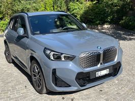 BMW ix1 eDrive20 M Sport (Leasingübernahme CHF 447.- Monat)