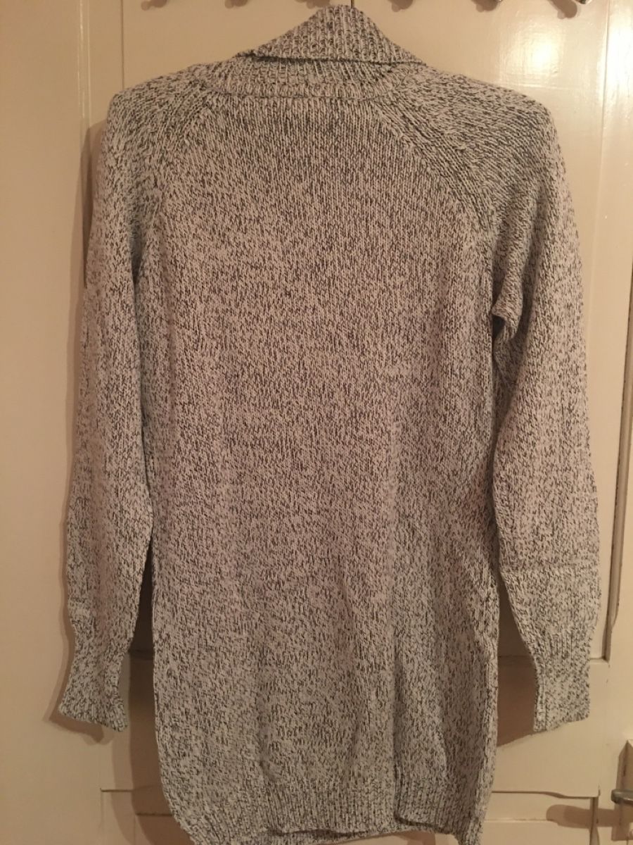 Pullover & Sweatshirts: Pullover mit Rollkragen grau meliert Grösse M gebraucht – Gebraucht aus Bärschwil von Ranron1970 3
