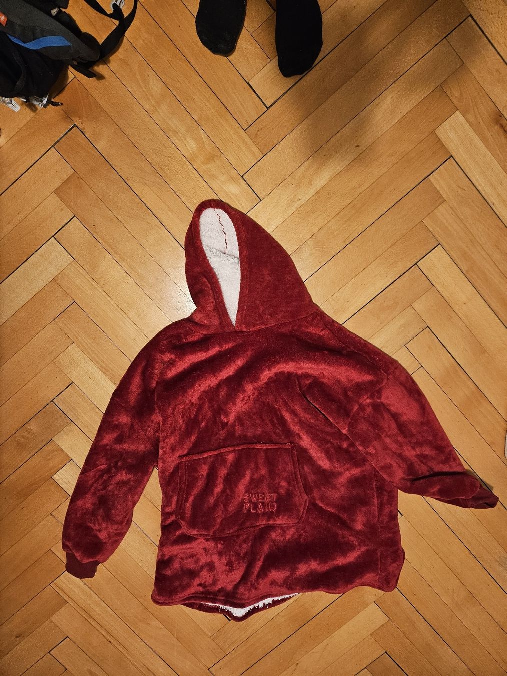 Coperte: Flauschiger Decken Hoodie – Nuovo (secondo la descrizione) da Biel/Bienne venduto da alr_swz5