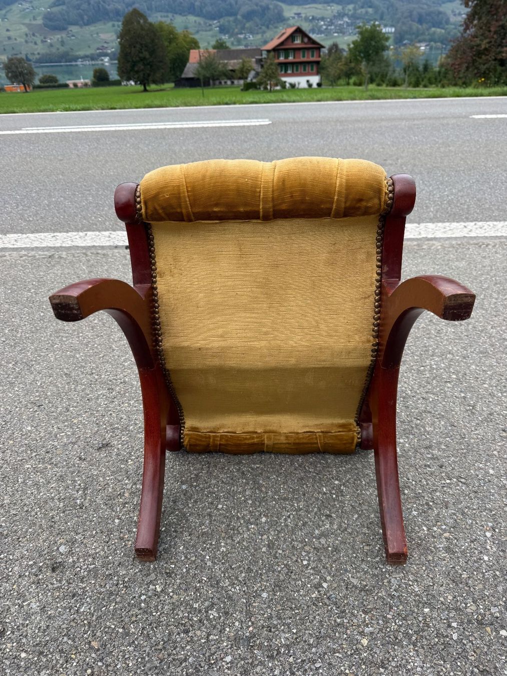 Fauteuils: Sessel mit Hocker – D'occasion à Sachseln par BONATI01 4