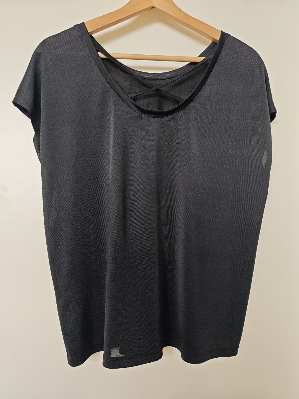 Camicette: Black Cross Back Blouse M  – Usato da Zürich venduto da alu_dzr7 1