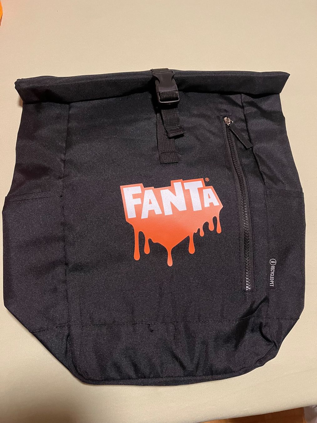 Lotti di vestiti: Set Fanta Hoddie , Rucksack , Socken , Cap – Nuovo e nell'imballaggio originale da Auenstein venduto da massey01 4