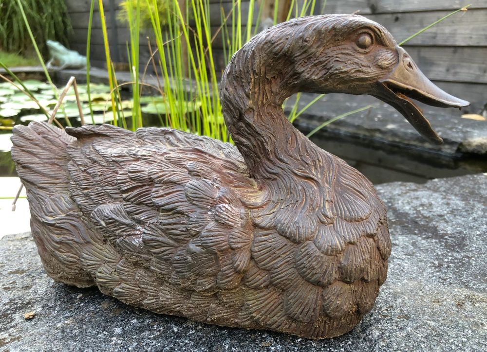 Antike Ente Vogel Federvieh aus Bronze für Garten / Teich Kaufen auf