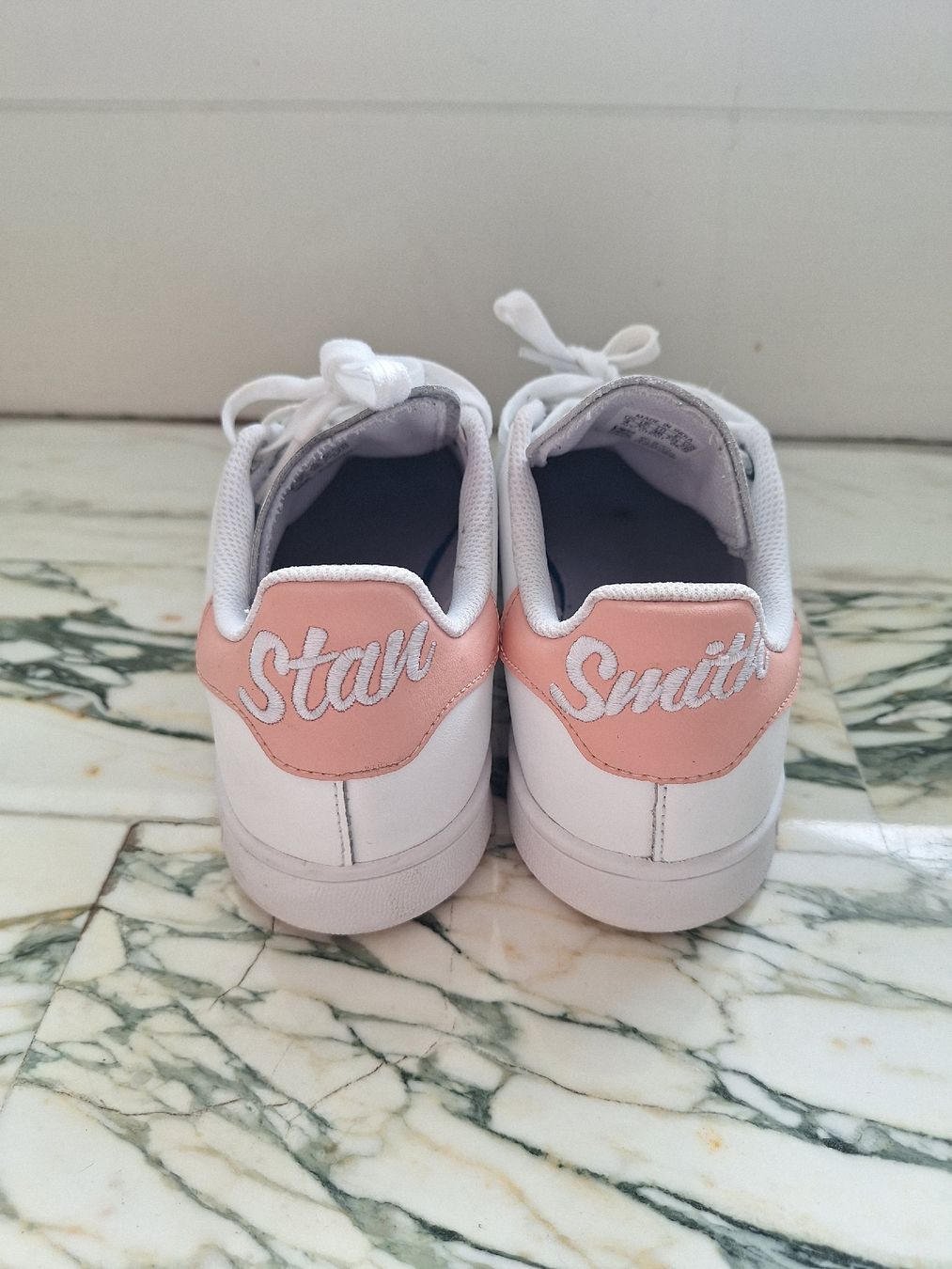 Adidas Scarpe da donna: Adidas Stan Smith Grösse 36 – Nuovo (secondo la descrizione) da Sursee venduto da Schuepbi 1