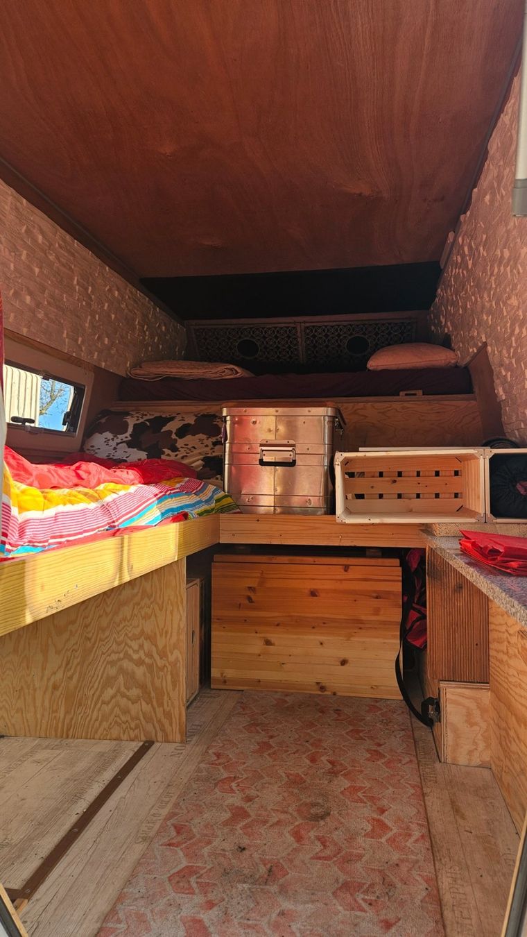 Veicoli da campeggio: Pickup Wohnkabine / Schlafkabine – Usato da Finsterwald LU venduto da zabryna 9