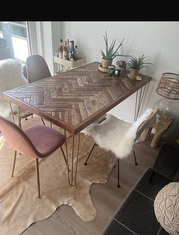 Tappeti: Rinderfell Teppich Kuh Fell braun Boho Ibiza Chic – Usato da Wallisellen venduto da bid_sbr9