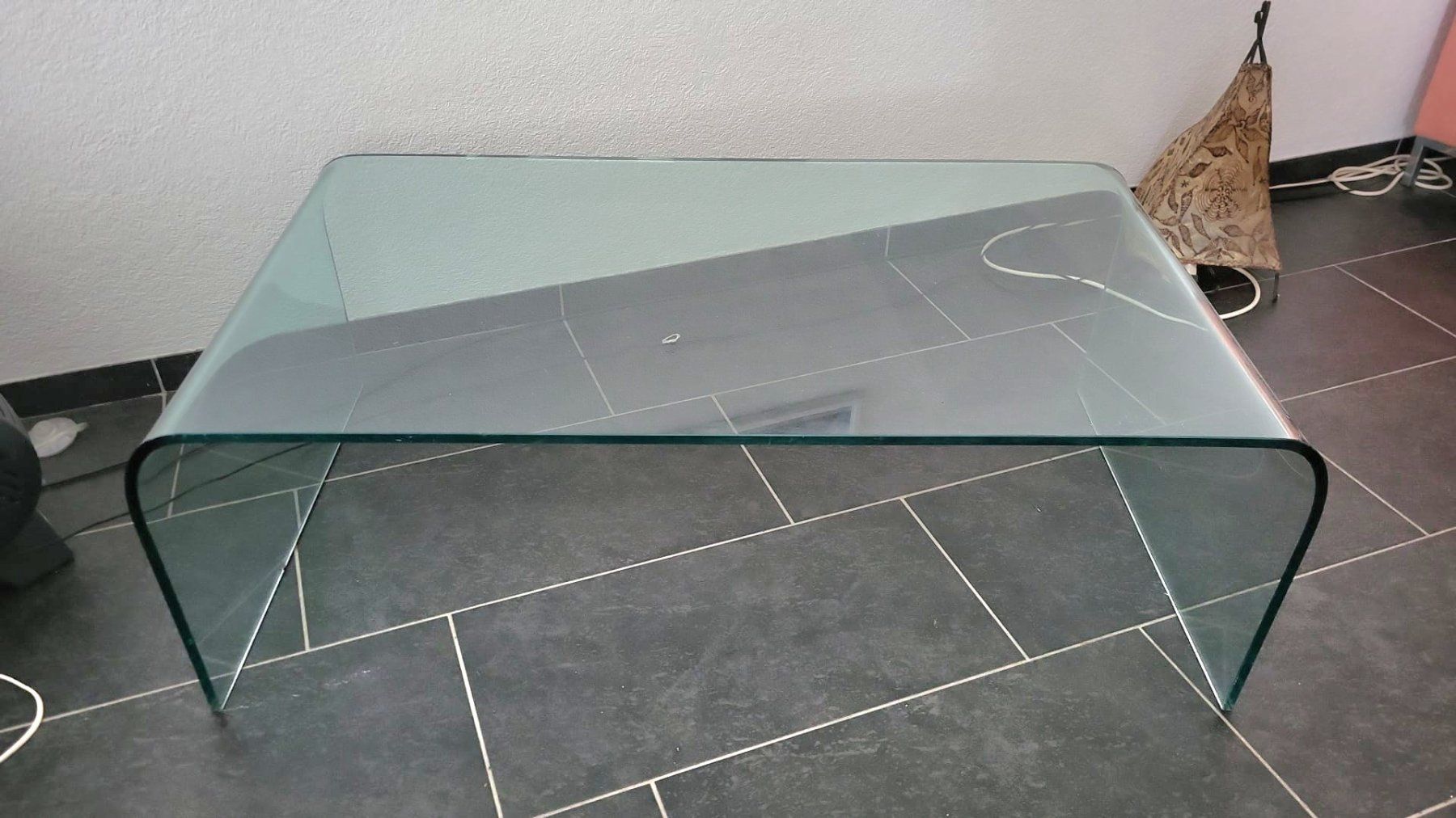 Tavoli: Table basse design verre courbé, style moderne – Usato da Biel/Bienne venduto da e-boutique