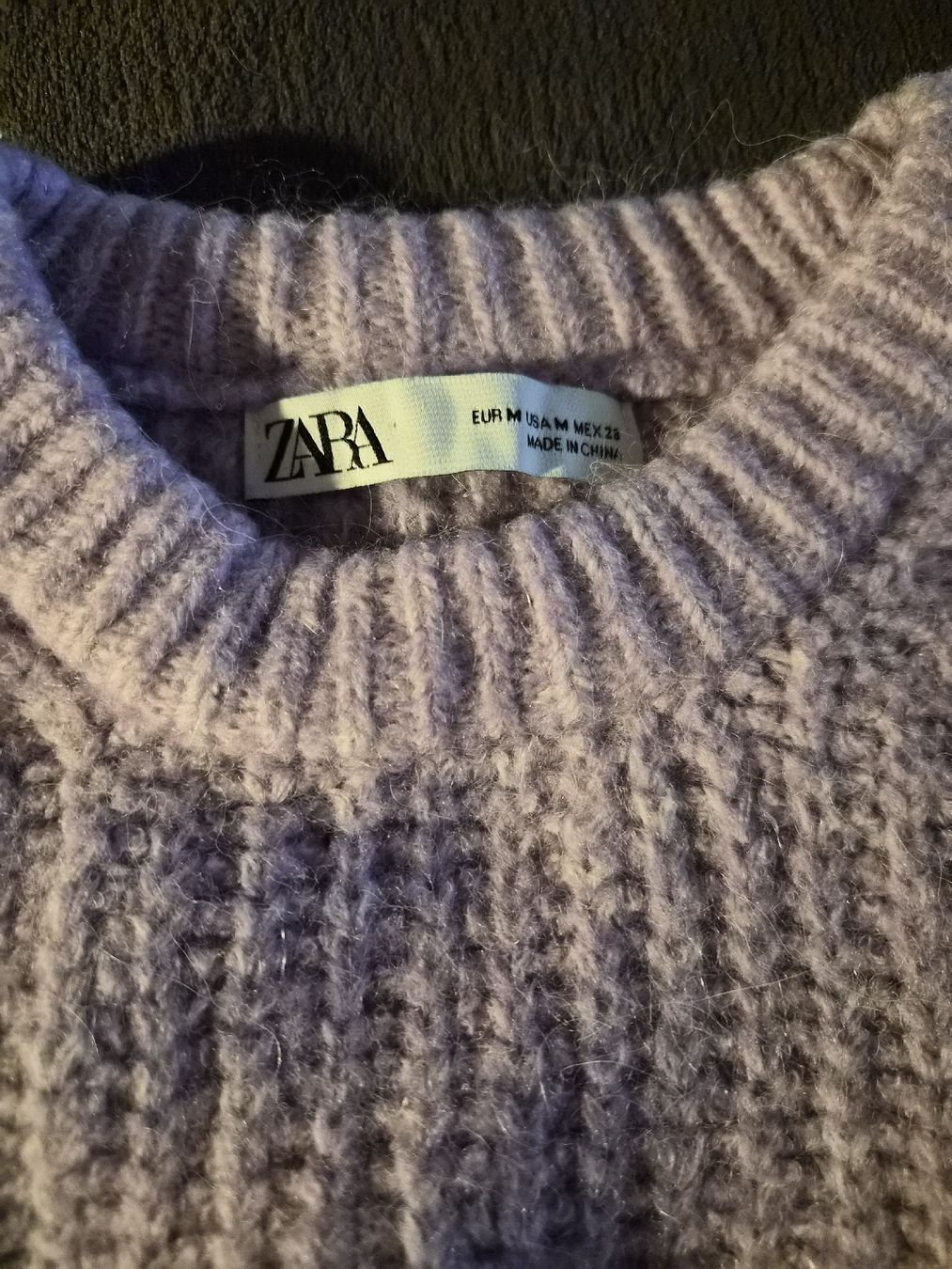 Zara Pullover & Sweatshirts: Pull-over Zara, maille côtelée, violet, taille M – Gebraucht aus Villeneuve VD von cla_nw6h 1