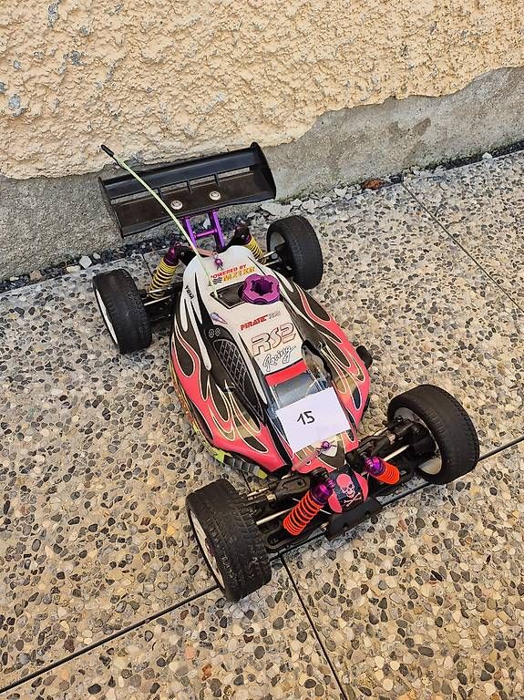 RC Kits de montage: Rc buggy – D'occasion à Le Fuet par Allan18 1