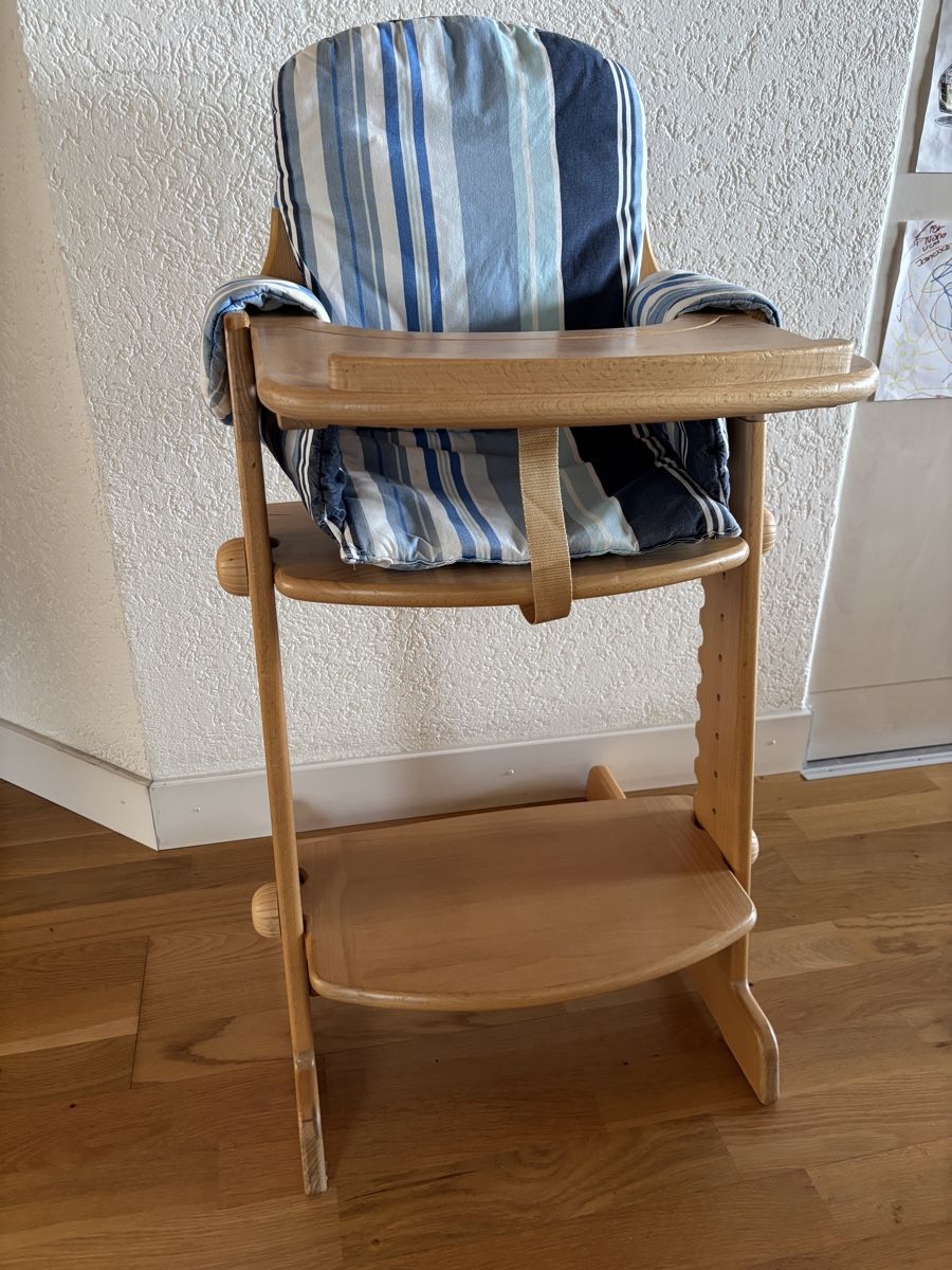 Geuther Hochstühle: Geuther Kinderstuhl  – Gebraucht aus Bubendorf von lift04