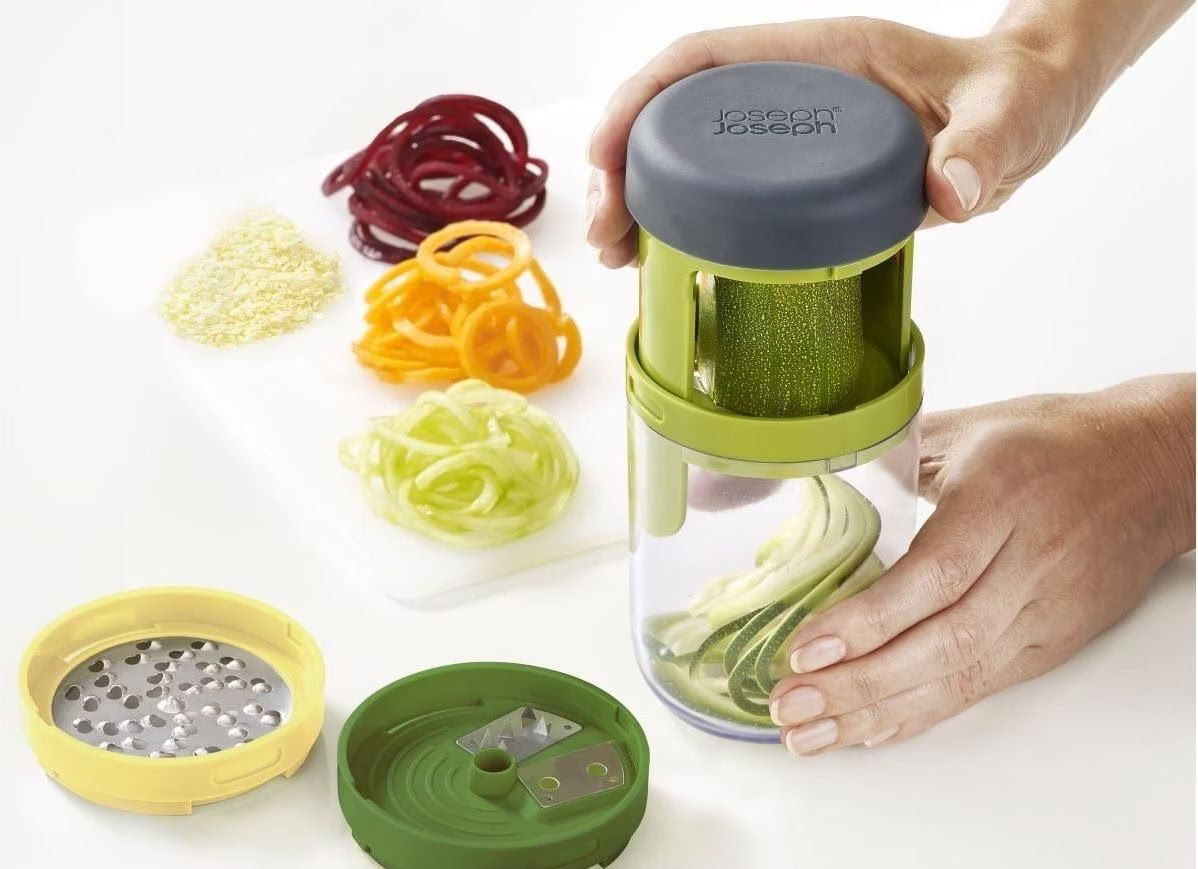 Joseph Joseph Elettrodomestici da cucina: Joseph 3 in 1 Spiralschneider – Usato da Gampelen venduto da bel_n6hs