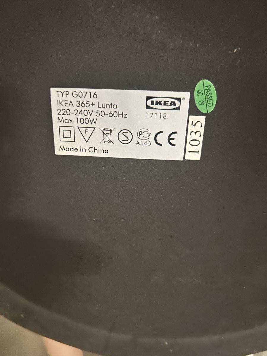 Ikea Lampade: IKEA Stehlampe Lunta weiss, gut erhalten – Usato da Aarau venduto da ram_h8yn 2
