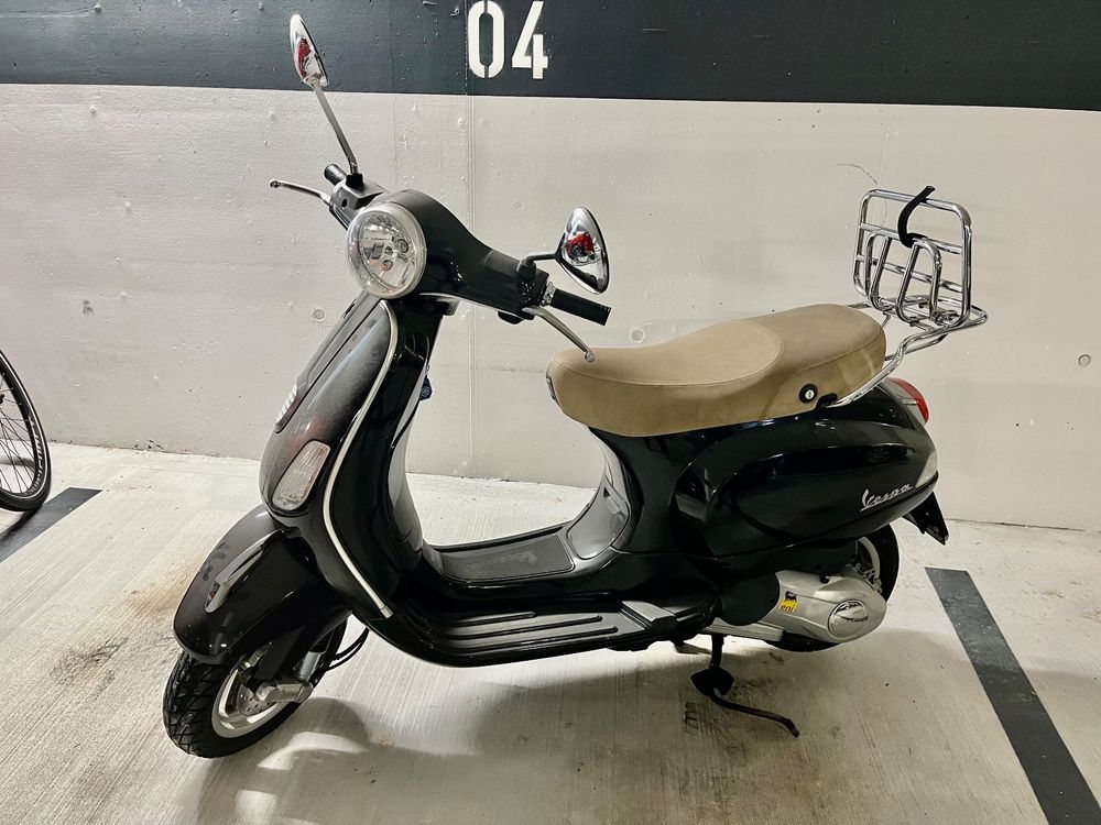 Piaggio Vespa LX 125 nur 8‘658km Kaufen auf Ricardo