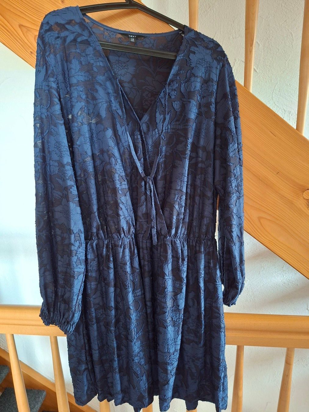 Next Vestiti: Kleid mit Blumenmuster – Nuovo (secondo la descrizione) da Oberwil/Dägerlen venduto da Dominique1606