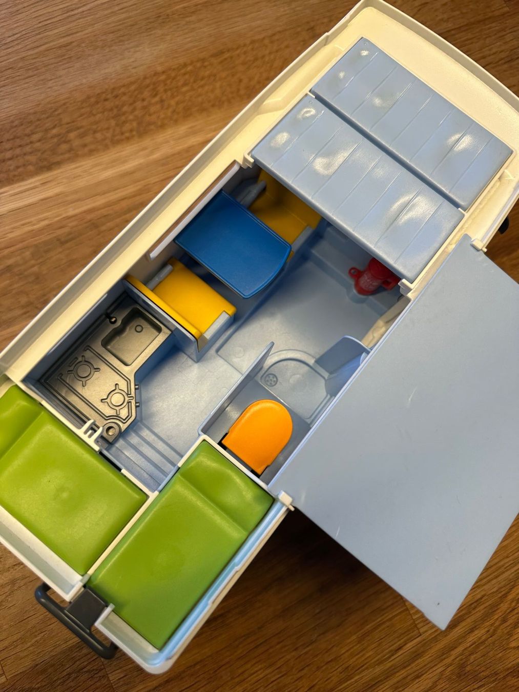 Playmobil Spielzeuge: Playmobil Camper 6671 – Gebraucht aus Winkel von Tatanof 2