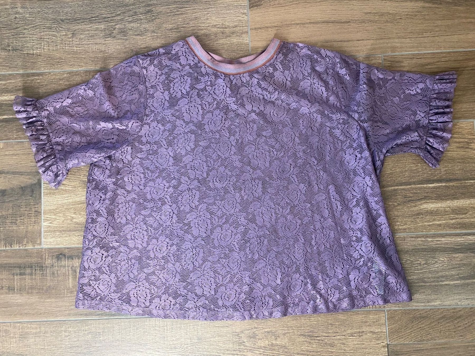 Asos T-shirt: Asos Spitzen-Shirt lila Gr. 54 – Usato da Pratteln venduto da a23_j2gs