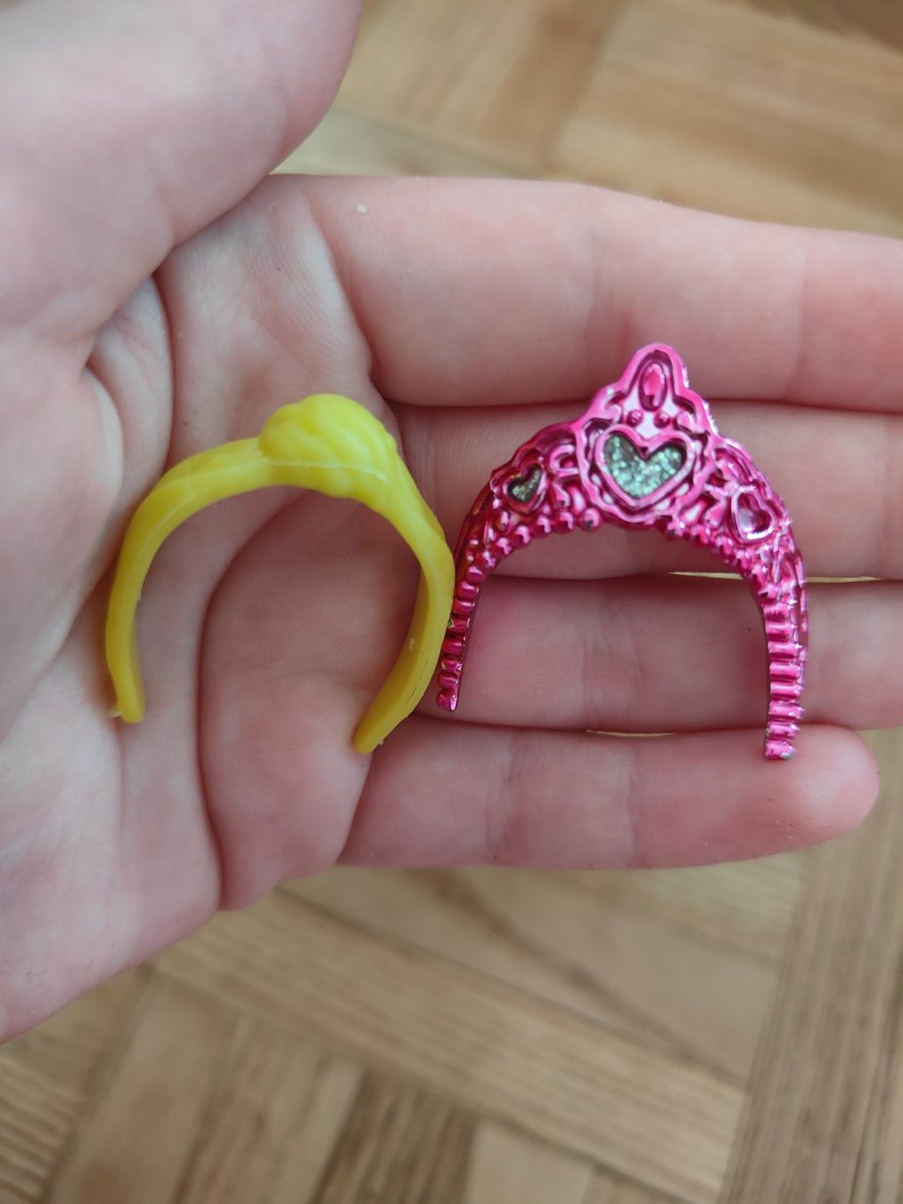 Giocattoli: Barbiepuppen mit Zubehör – Usato da Hinwil venduto da grb02 8
